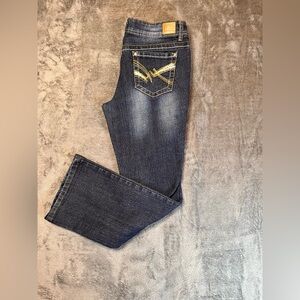 11 Short l.e.i. ashley Lowrise Boot Jeans - Blue